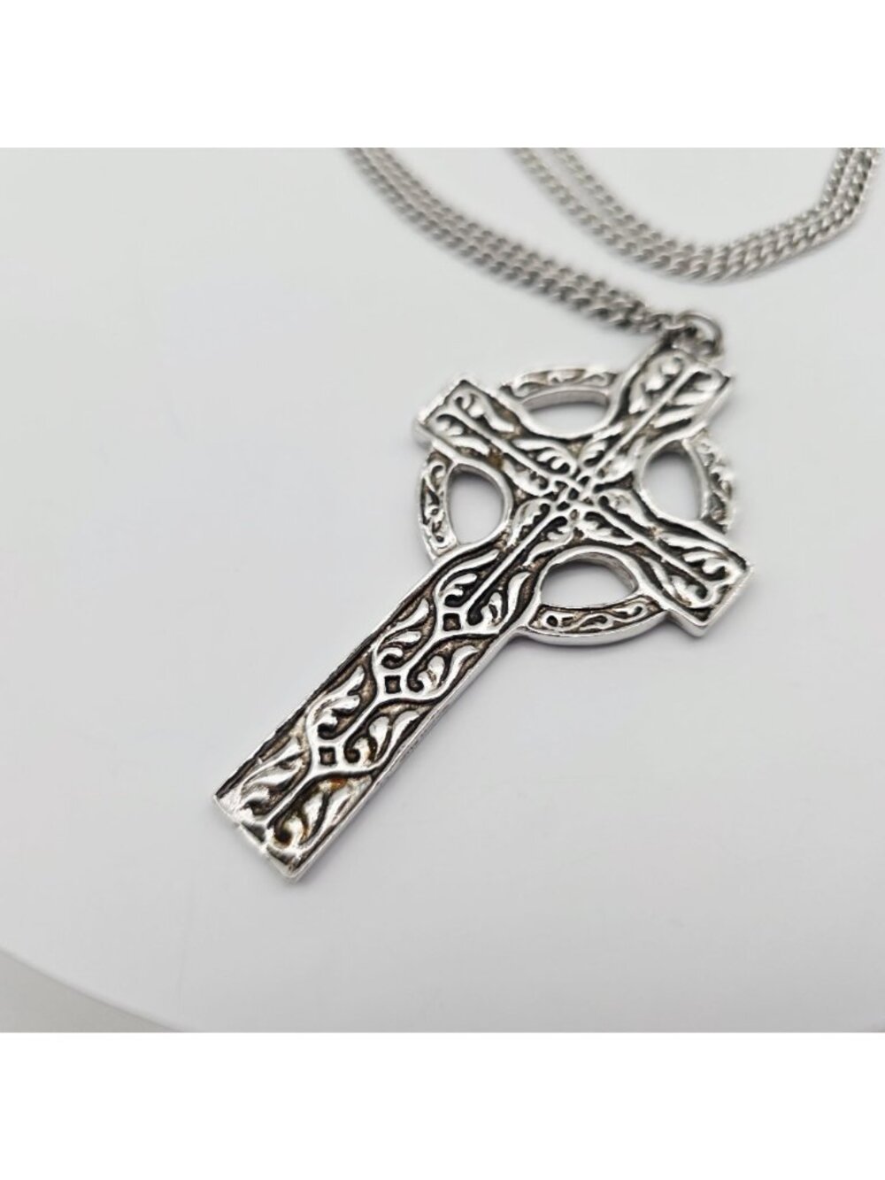 Celtic Cross Pendant Necklace Silver-Tone Chain Intricate Detailing - Picture 5 of 6